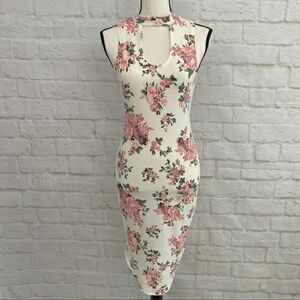 Rue21 Floral Keyhole White Bodycon Dress 
